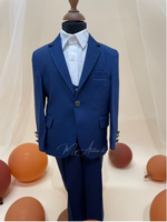 Carica l'immagine nel visualizzatore Galleria, Completo giacca collo normale pantalone e gilet blu Tg. 4 anni