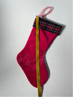 Carica l'immagine nel visualizzatore Galleria, Calza natalizia con personalizzazione ricamo