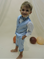 Carica l'immagine nel visualizzatore Galleria, Gilet e pantaloncino cerimonia bambino raso celeste e avion