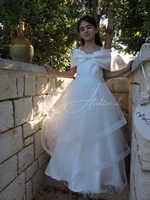 Carica l'immagine nel visualizzatore Galleria, Vestito comunione con grande fiocco sulle spalle