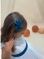 Carica l'immagine nel visualizzatore Galleria, Fermacapelli con fiocco raso verde smeraldo