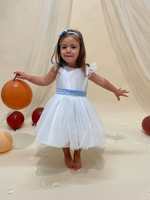 Carica l&#39;immagine nel visualizzatore Galleria, Vestito elegante cerimonia in raso bianco con cinta fiocco e calate celeste con personalizzazione nome
