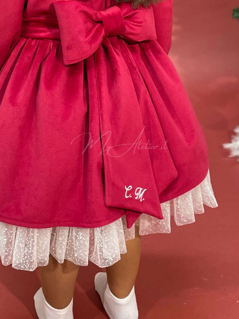Vestito natalizio in velluto rosso con personalizzazione iniziali