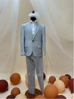 Carica l&#39;immagine nel visualizzatore Galleria, Completo giacca collo a lancia pantalone e gilet doppio petto grigio chiaro Tg. 8 anni

