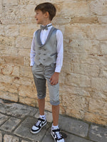 Carica l'immagine nel visualizzatore Galleria, Set Bimbo in Raso Verde Salvia Gilet Doppio Petto e Pantaloncino