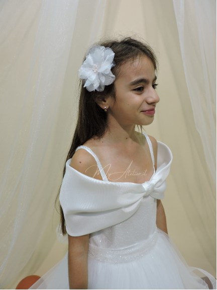 Vestito comunione con grande fiocco sulle spalle