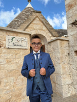 Carica l'immagine nel visualizzatore Galleria, Completo Comunione Bimbo in Raso Blu con Gilet Damascato Azzurro