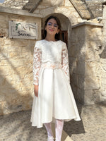 Carica l'immagine nel visualizzatore Galleria, Abito Comunione in Mikado Bianco con Giacchino in Pizzo Macramè